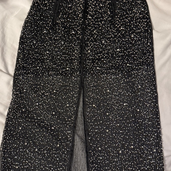 NWT H&M Limited edition Holiday 2024 collection Women Embellished Organza skirt - Picture 7 of 9